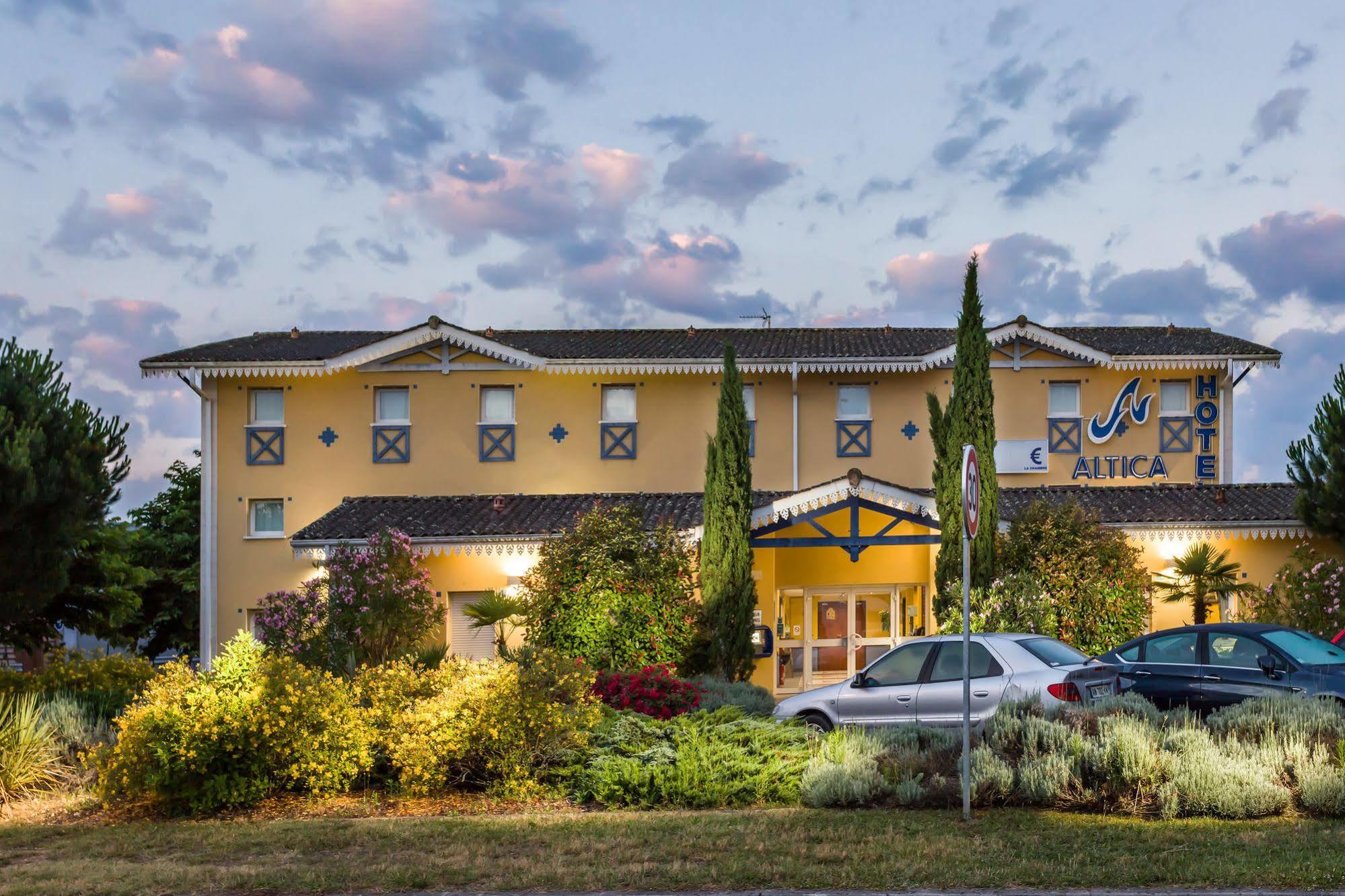 B&B HOTEL Bordeaux Mérignac Aéroport Exterior foto